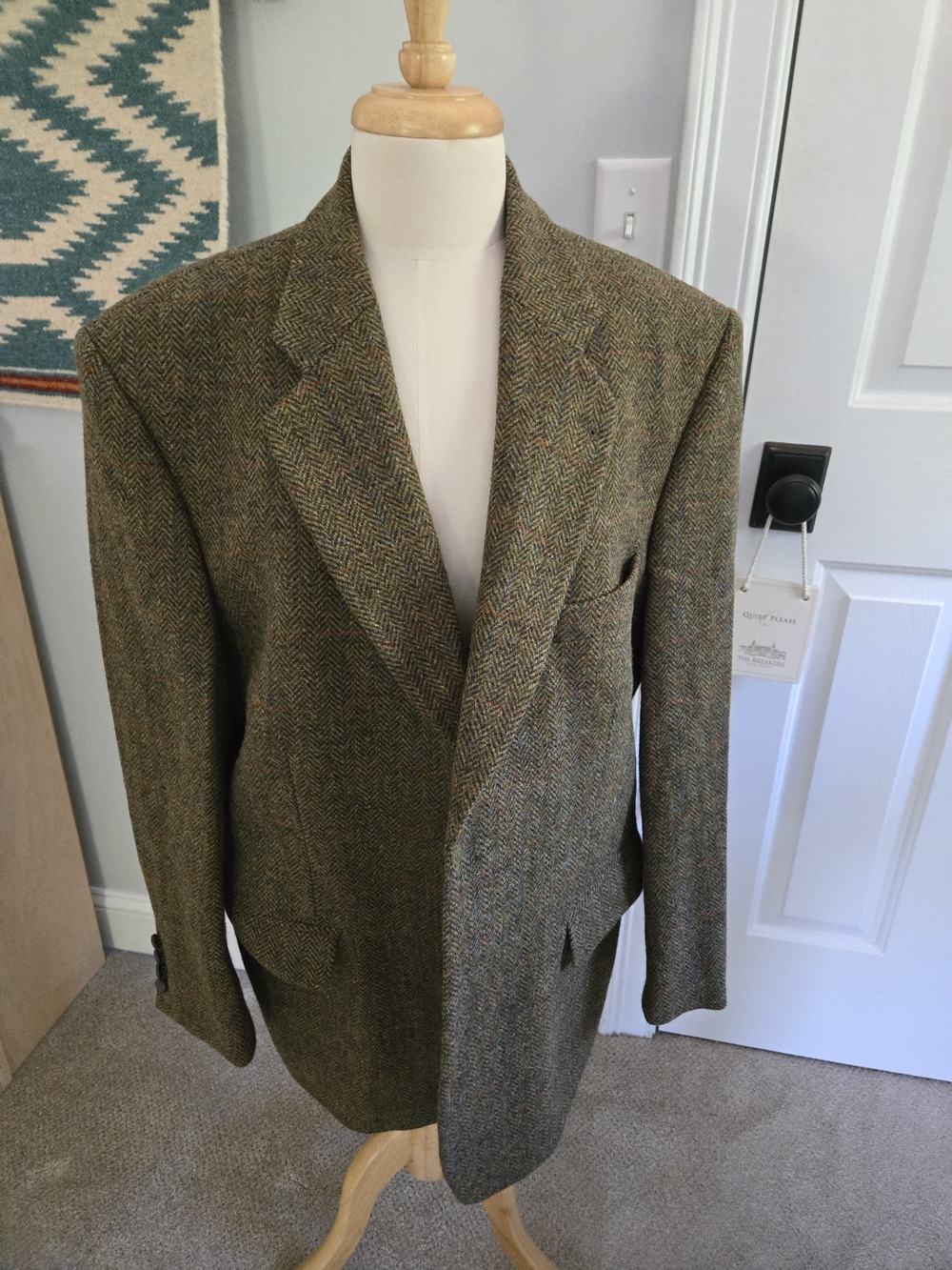 Men's Harris Tweed Classic Fit Olive Green Herringbone Sport Coat Blazer